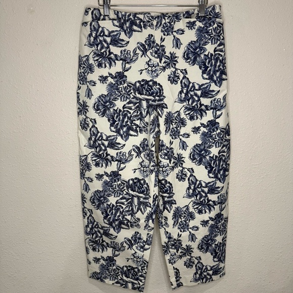 Talbots Stretch Capris Blue and Ivory Floral Ankle Pants Women’s Size 12 Petite - Picture 1 of 11